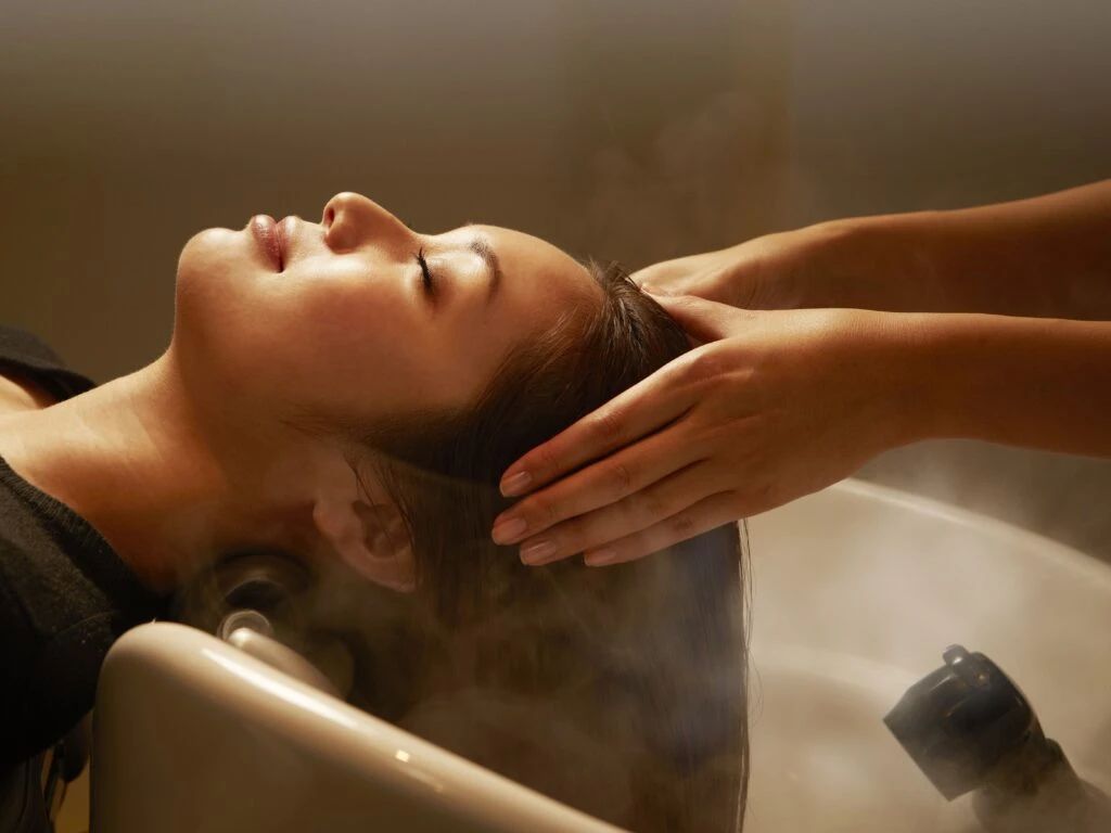 疲れや悩みにアプローチ｜疲労改善ヘッドスパ