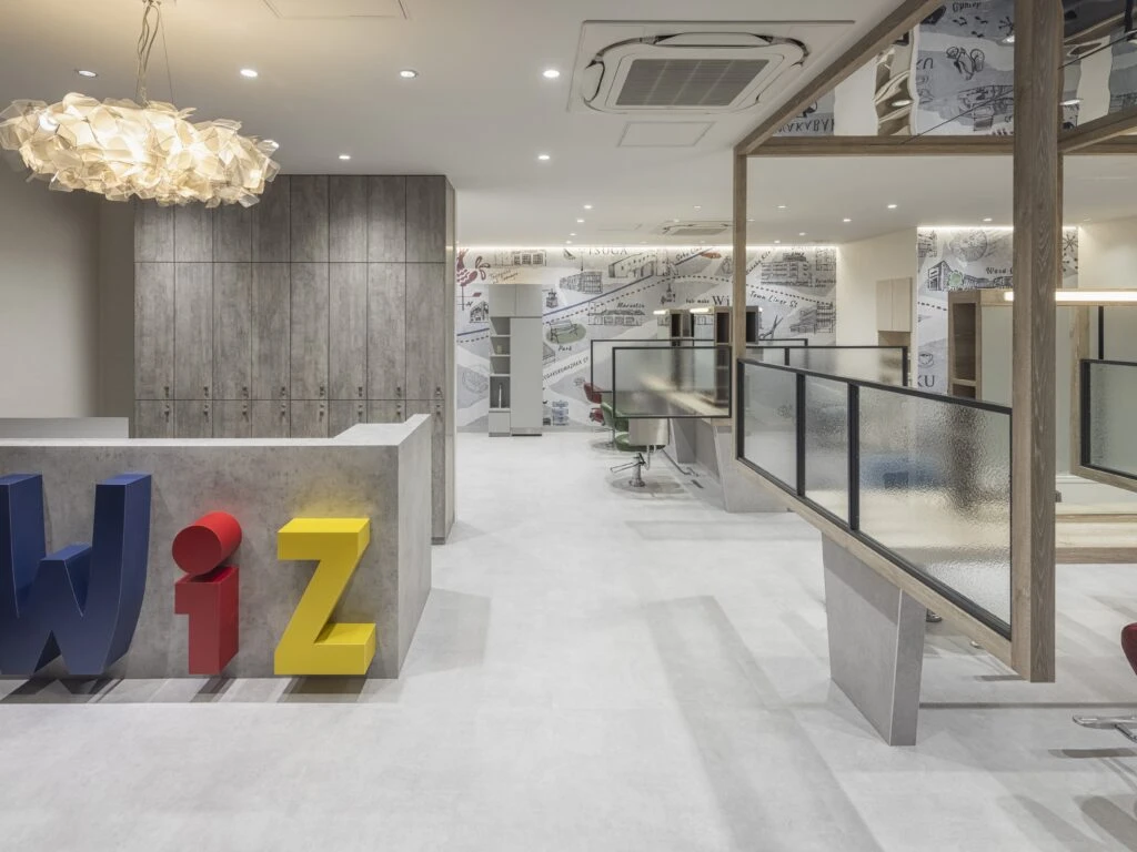 洗練された癒し空間｜無料駐車場20台以上完備