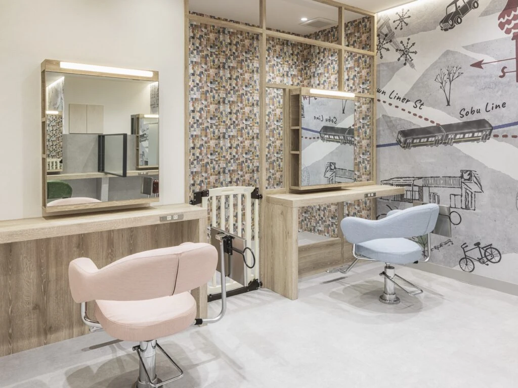 家族で通える安心サロン♪｜キッズスペース有