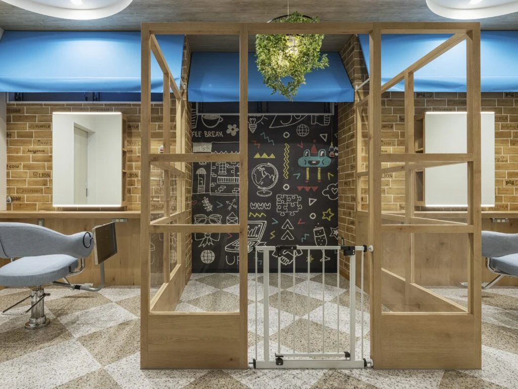 家族で通える安心サロン♪｜キッズスペース有