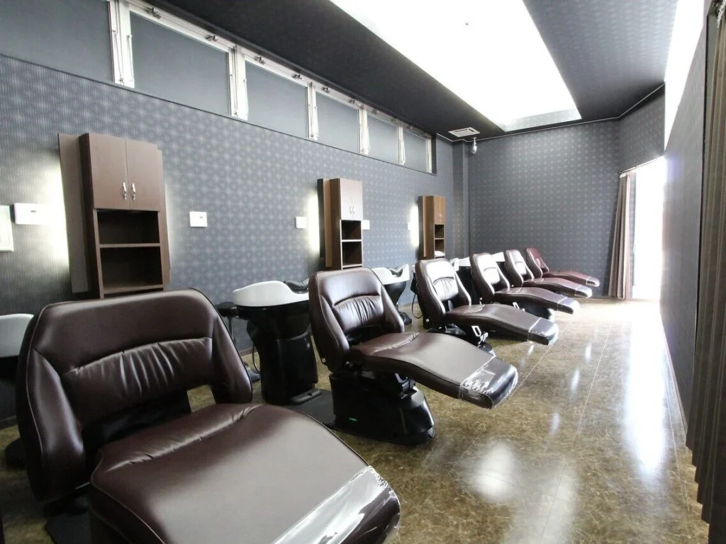 癒しのシャンプーブースで夢心地の極上タイム