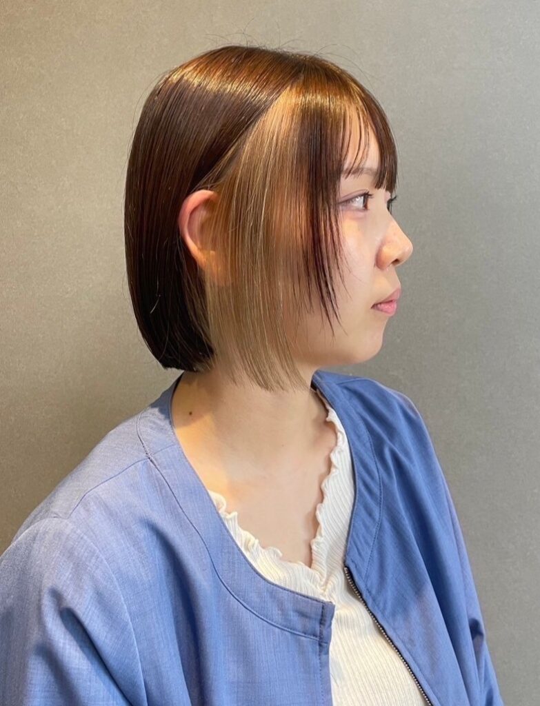 美容室Wiz タッセルボブ×インナーカラー