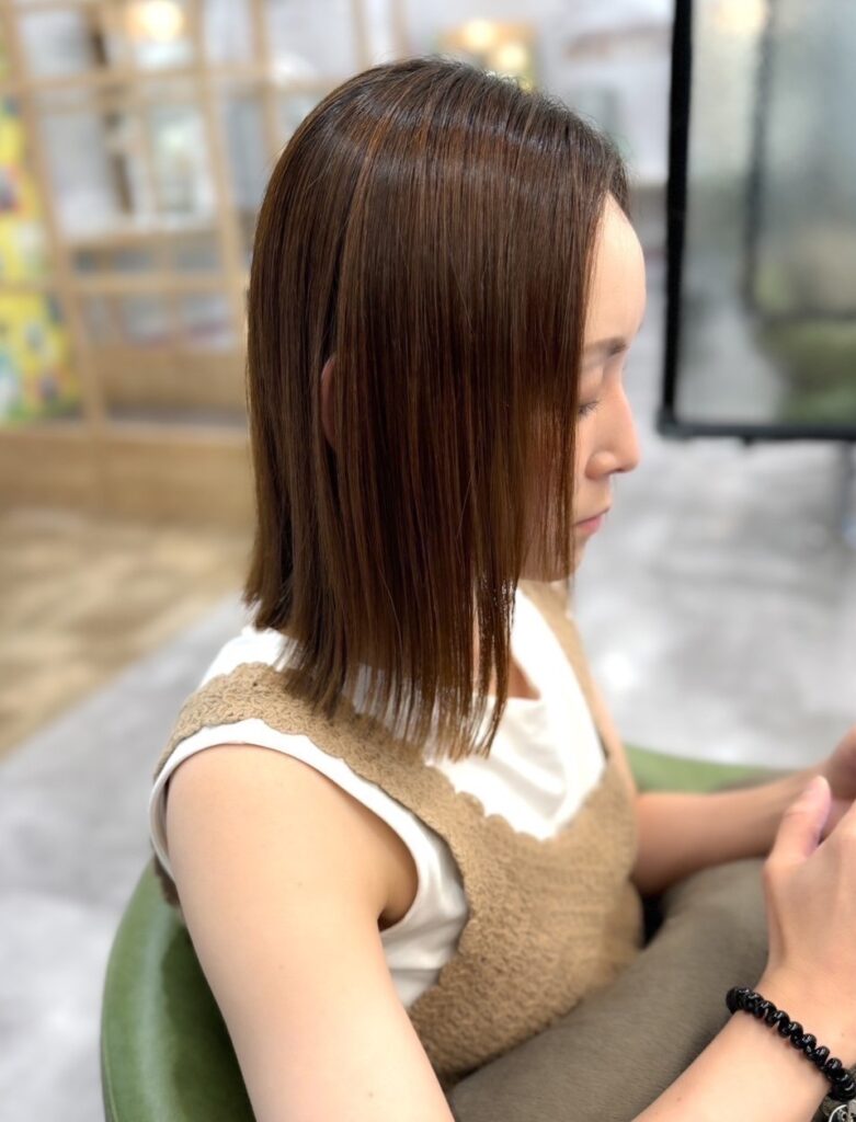 美容室Wiz 前髪なしタッセルボブ×顔周りレイヤー