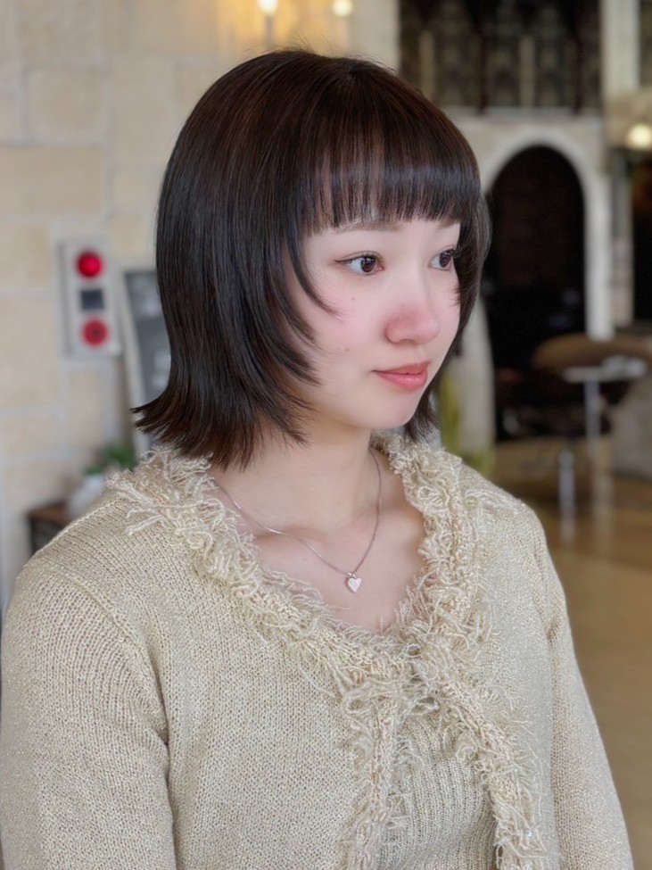 千葉 美容室Wiz【2025年最新】ウルフカット完全ガイド｜長さ別・カラー・スタイリングも！　ウルフボブ