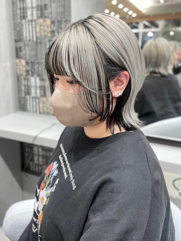 千葉 美容室Wiz【2025年最新】ウルフカット完全ガイド｜長さ別・カラー・スタイリングも！モノトーンアンブレラカラー ウルフボブ