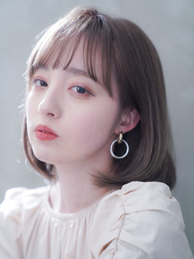 2025年版 透明感ベージュカラー完全ガイド!最旬の髪色&選び方まとめ