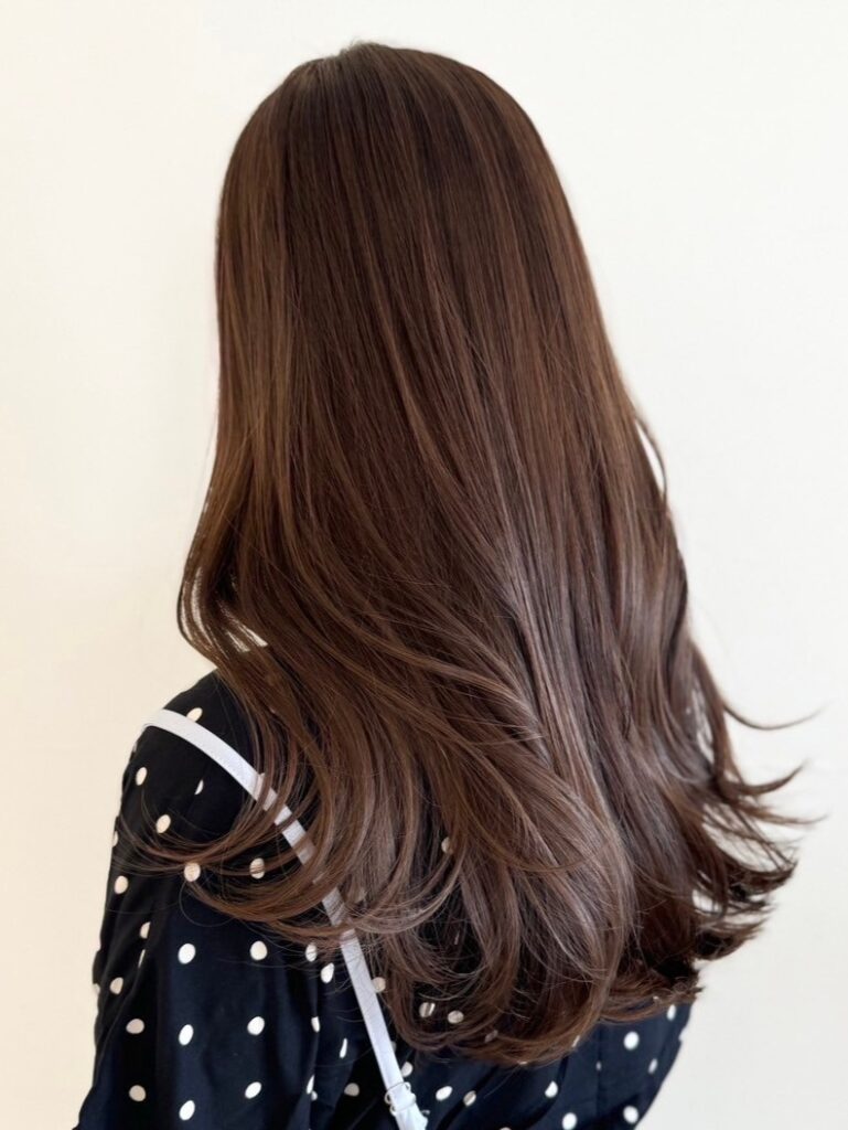 2025年版 透明感ベージュカラー完全ガイド!最旬の髪色&選び方まとめ シアーベージュ