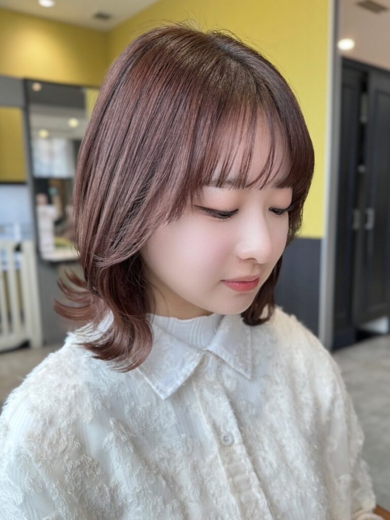 くびれショートで叶える小顔・若見えヘア｜最旬スタイル×似合わせ術まとめ/韓国女優風くびれショート