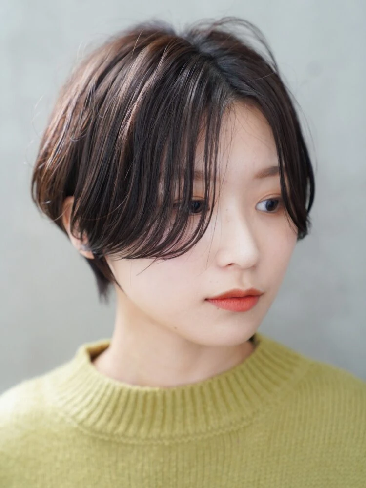 【2025年最旬秋カラー】芸能人も注目のブラウンカラーが本命！バリエーションを徹底解説｜ ダークブラウン