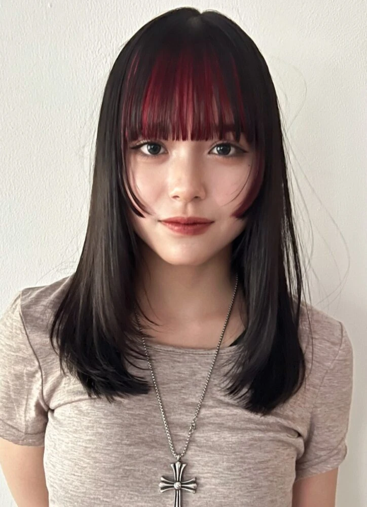 大人可愛い代表！【ミディアムレイヤー】くびれ・ウルフ・ボブ・韓国風・40代～60代に似合うスタイルまで徹底解説！