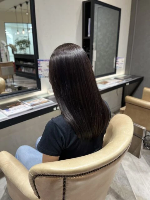 パープルブラウンカラー×縮毛矯正