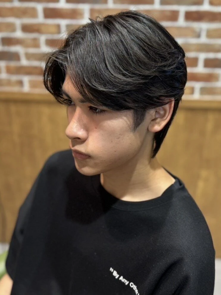 大人気！フェザーショート完全ガイド｜短め・長め・センターパート…魅力を徹底解説 岡田将生風