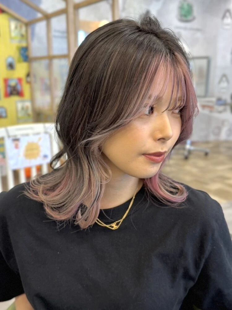 大人可愛い代表！【ミディアムレイヤー】くびれ・ウルフ・ボブ・韓国風・40代～60代に似合うスタイルまで徹底解説！