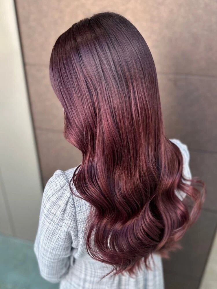 2025秋はブラウンカラーが本命｜芸能人も注目の最旬カラーを徹底解説！ ピンクブラウン