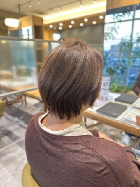 　カットとイルミナカラーで叶える大人グレージュ◎上品な透明感スタイル