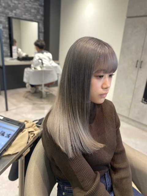 ラベンダーグレージュ