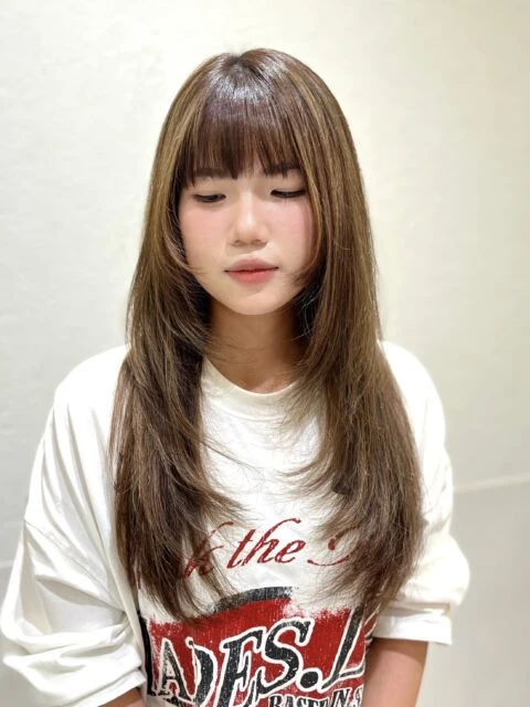 髪の長さをかえずにイメチェン!韓国風ハッシュカットが人気上昇中!!