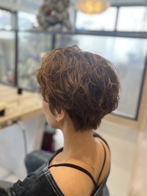 バッサリショートパーマ×ゆるふわパーマで叶える大人ショート