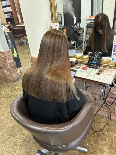 白髪ぼかしハイライト×アンブレラカラー