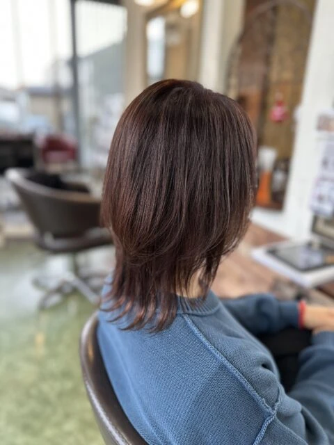 ウルフレイヤー×大人ピンクで綺麗に伸ばせるレイヤーデザイン