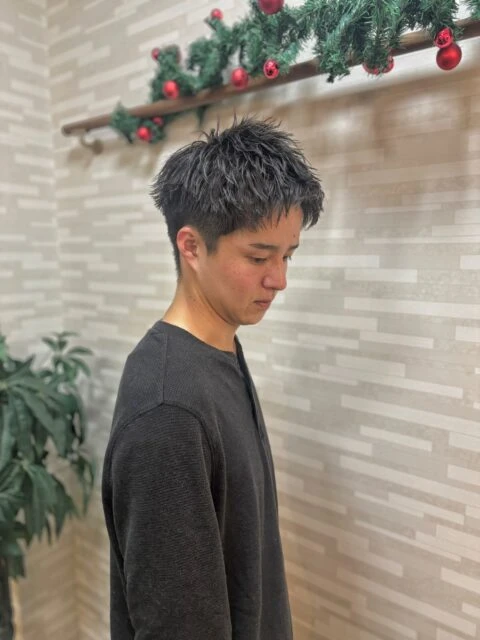 ソフトツイストで直毛に動きを!