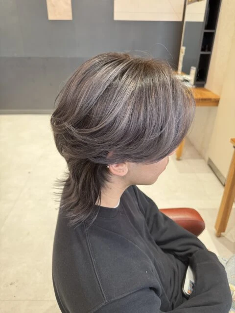 グレーウルフ毛流れスタイル