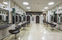 千葉県成田市、公津の杜駅の美容室Wizの美容師 求人、募集(スタイリスト、アシスタント)