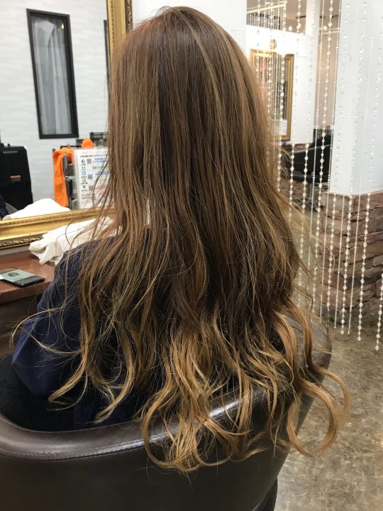 ロングからロブへスタイルチェンジ 美容室wiz 美容院 ヘアサロン ロングからロブへスタイルチェンジ 美容室wiz 美容院 ヘアサロン