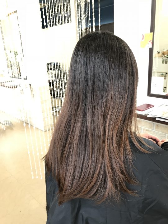 自然なベージュブラウンカラー 美容室wiz 美容院 ヘアサロン 自然なベージュブラウンカラー 美容室wiz 美容院 ヘアサロン
