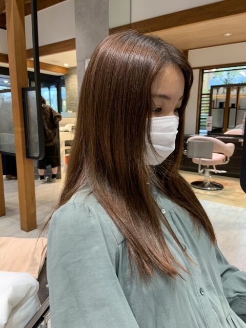 ロングヘアからおしゃれミディアムに 美容室wiz 美容院 ヘアサロン ロングヘアからおしゃれミディアムに 美容室wiz 美容院 ヘアサロン