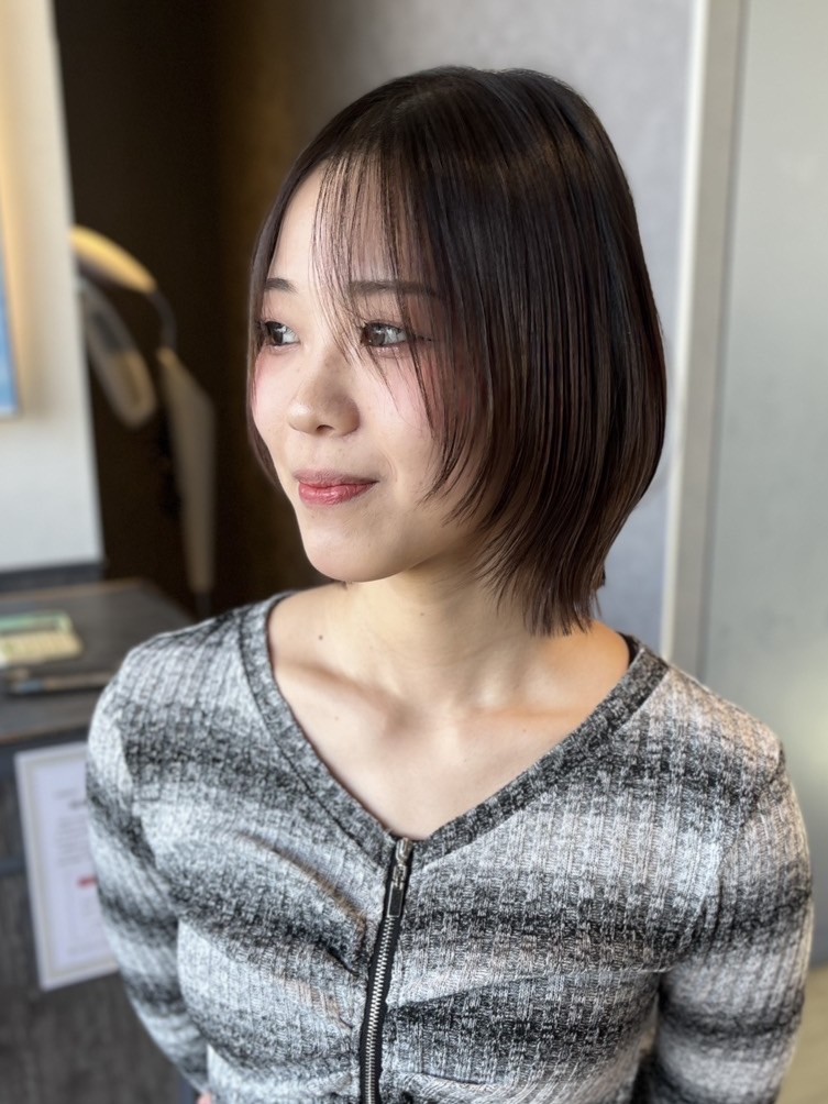 美容室Wiz ハッシュカット完全解説！ 韓国風レイヤーで垢抜ける　前髪なし